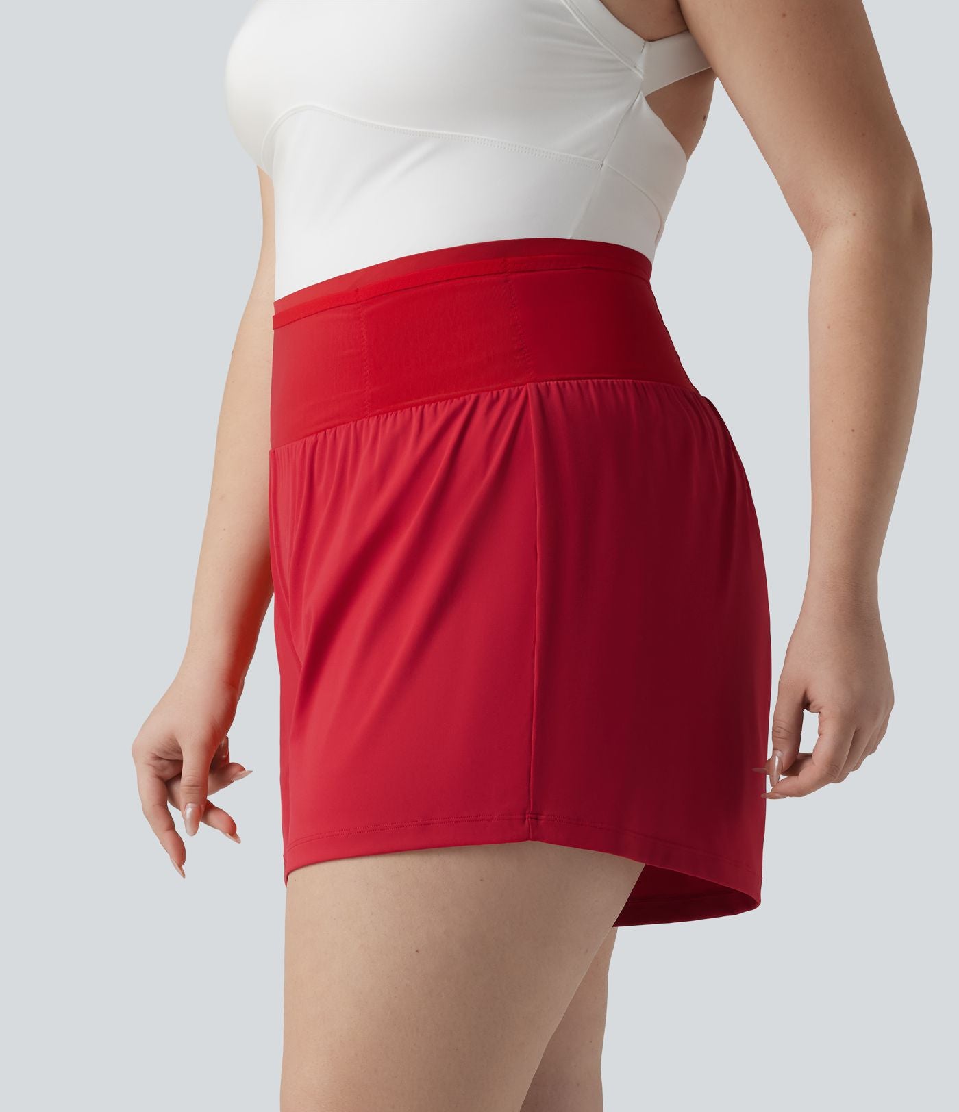 Short de yoga grande taille SoftlyZero™ Airy, gainant et respirant, 2-en-1, à effet frais InstantCool, avec poches