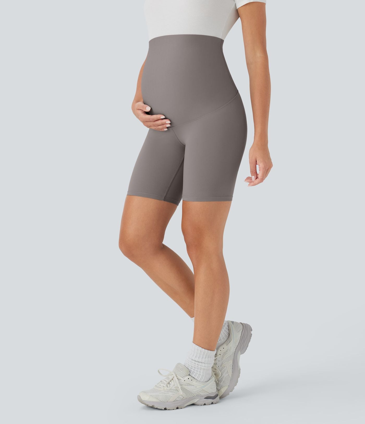 Short cycliste de yoga de maternité Softlyzero™ à taille super haute 17,5 cm-UPF50+