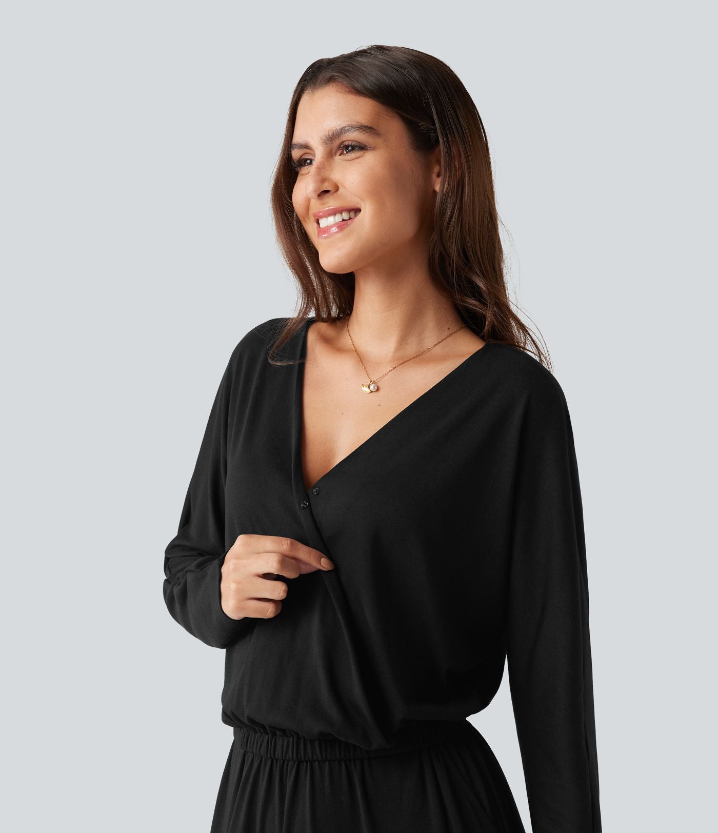 Combinaison col V esprit bureau, manches longues et poches