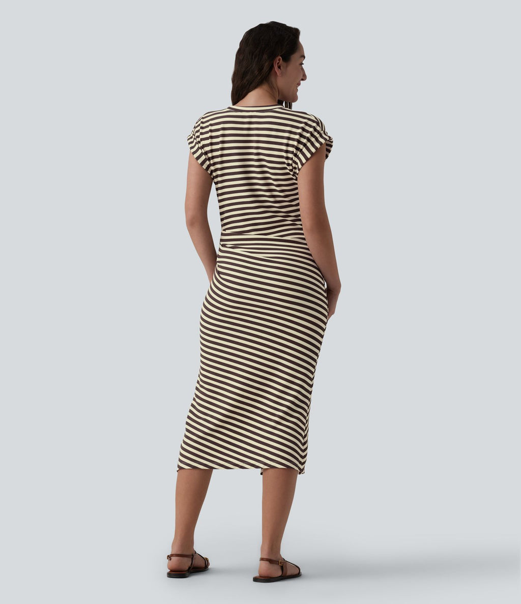 Robe T-shirt casual midi col rond manches courtes rayures gauffrées à ourlet asymétrique fendu