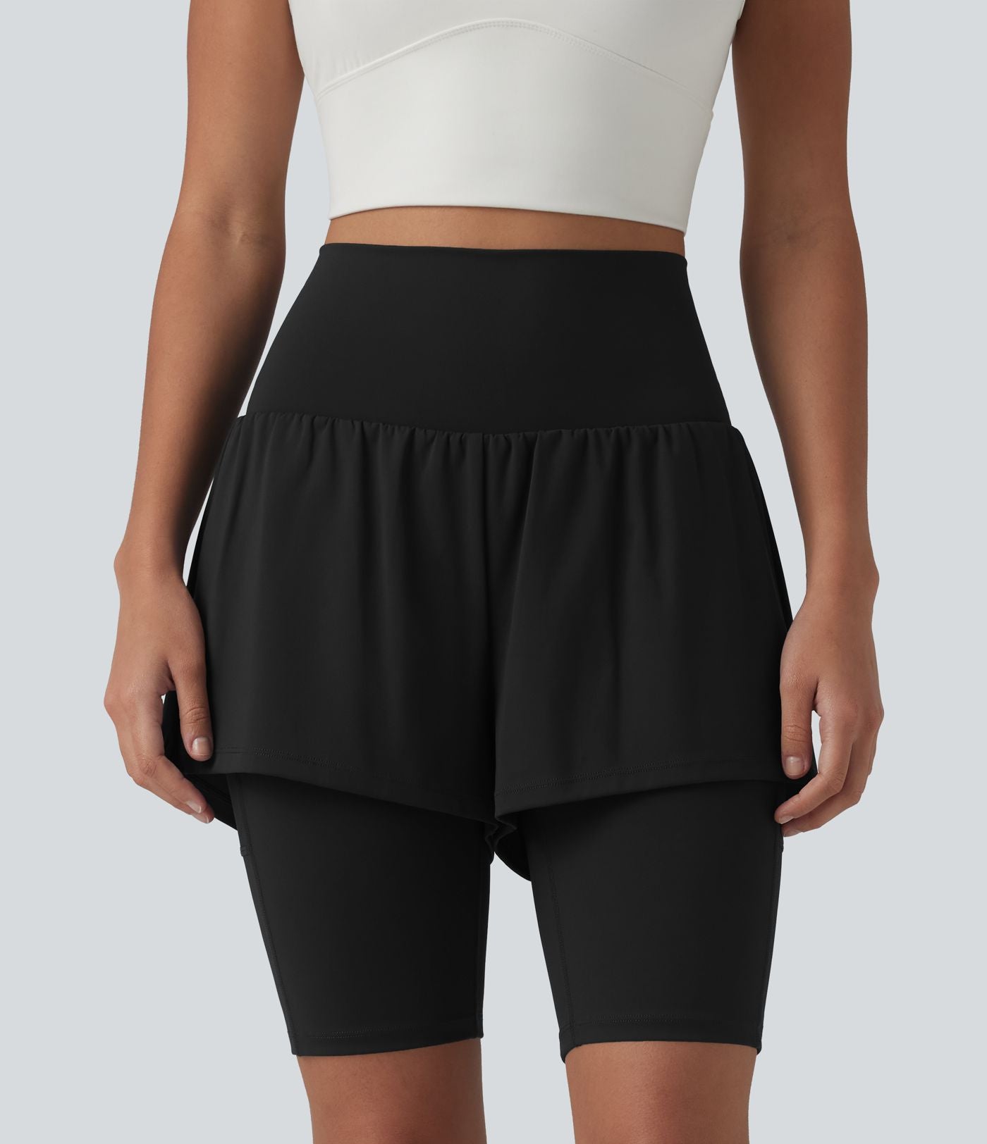 Short de yoga 2-en-1 SoftlyZero™ Airy effet frais InstantCool taille ultra-haute 22,8 cm avec poches