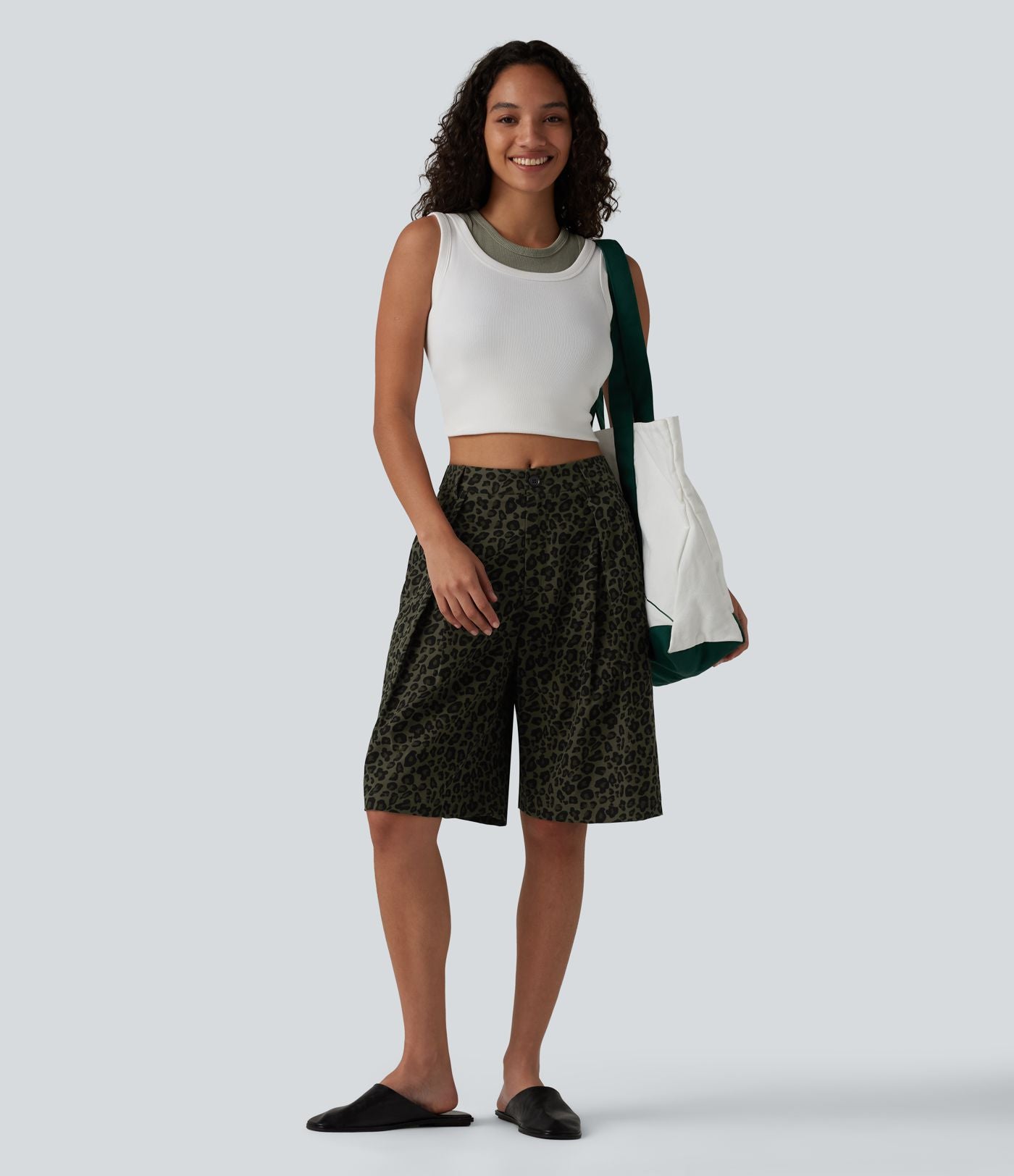 Short ample décontracté à imprimé léopard taille mi-haute, 25 cm, avec poches