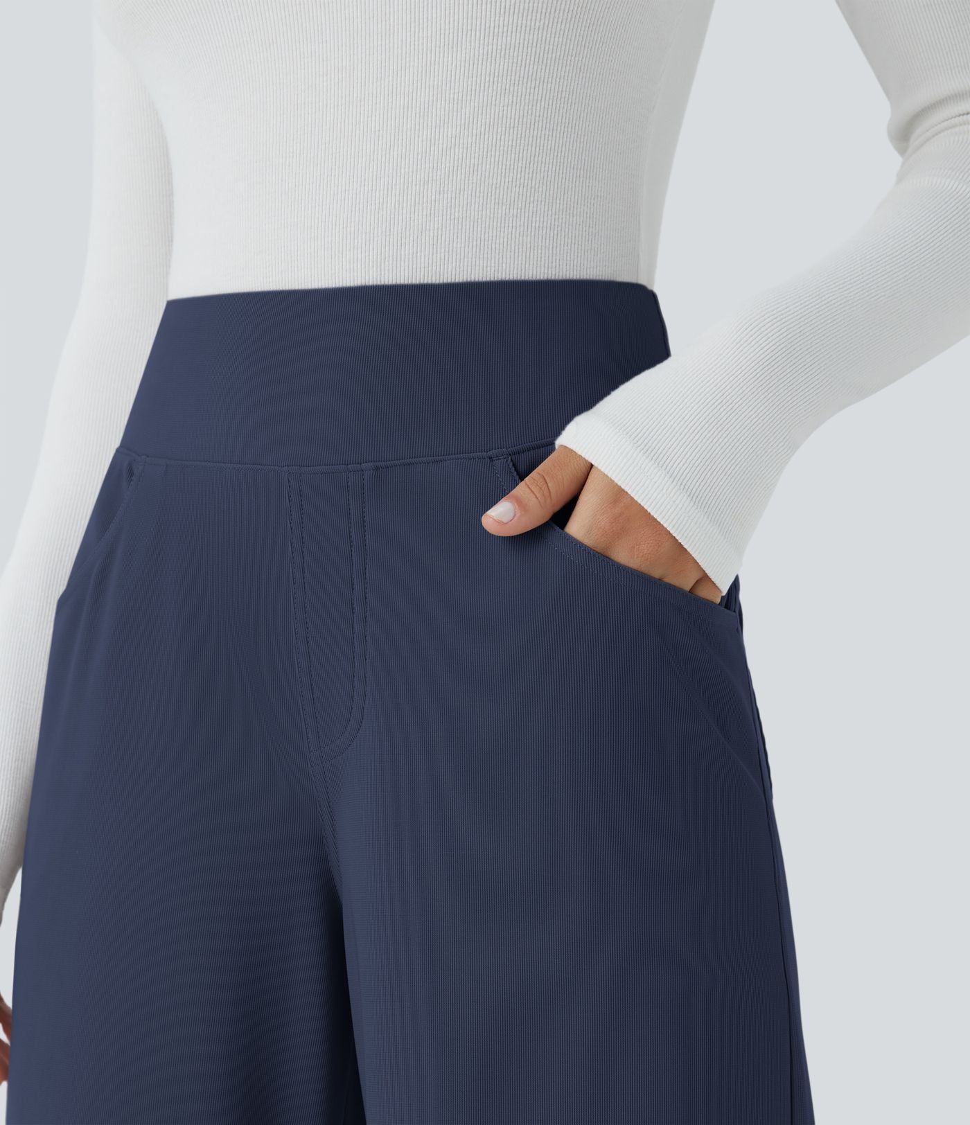 Pantalon tailleur large gainant taille haute en micro-gaufré avec poches Halara Flex™
