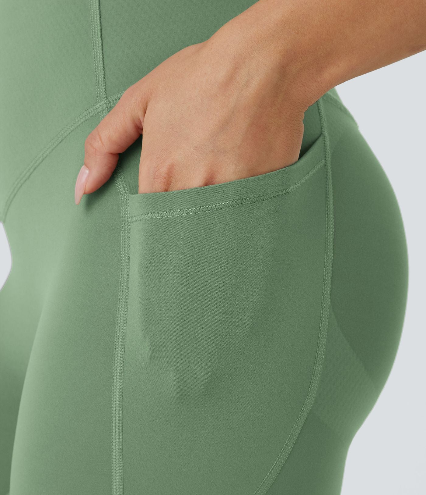 Legging d'entraînement gainant galbant taille haute avec poches Halara UltraSculpt™