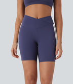 Short cycliste de yoga 17,5 cm croisé à taille moyenne, bandes colorées et rayures