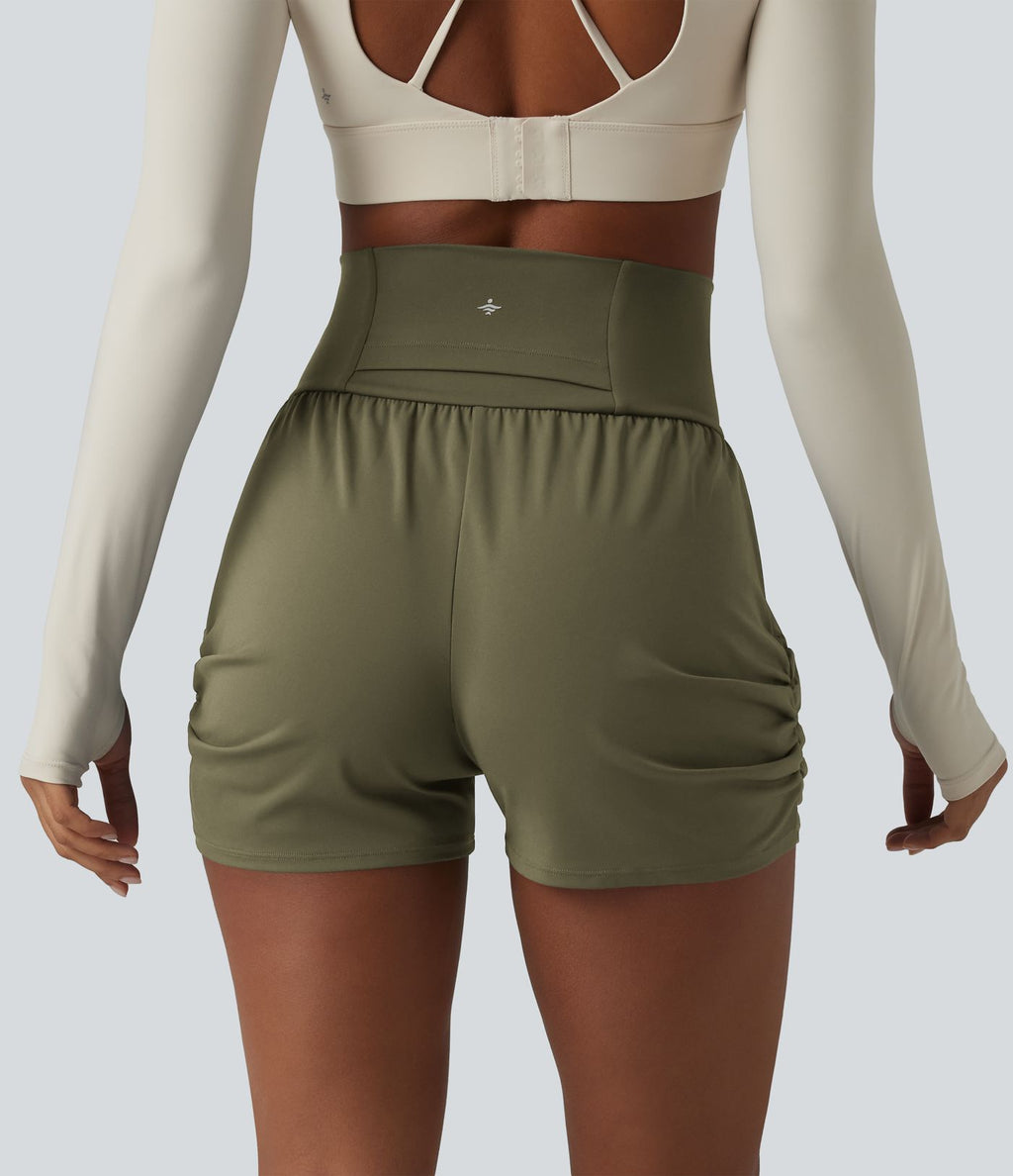 Short de yoga SoftlyZero™ Airy taille haute froncé effet frais InstantCool 7,5 cm avec poches