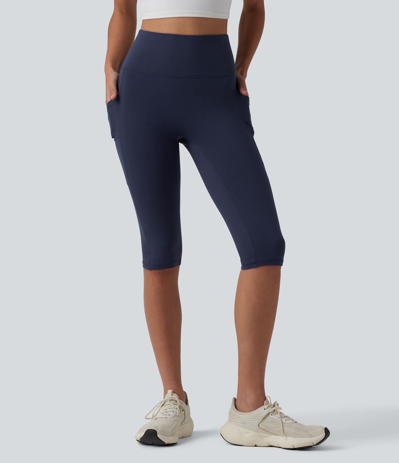 Legging de yoga corsaire SoftlyZero™ taille haute avec poches - UPF50+