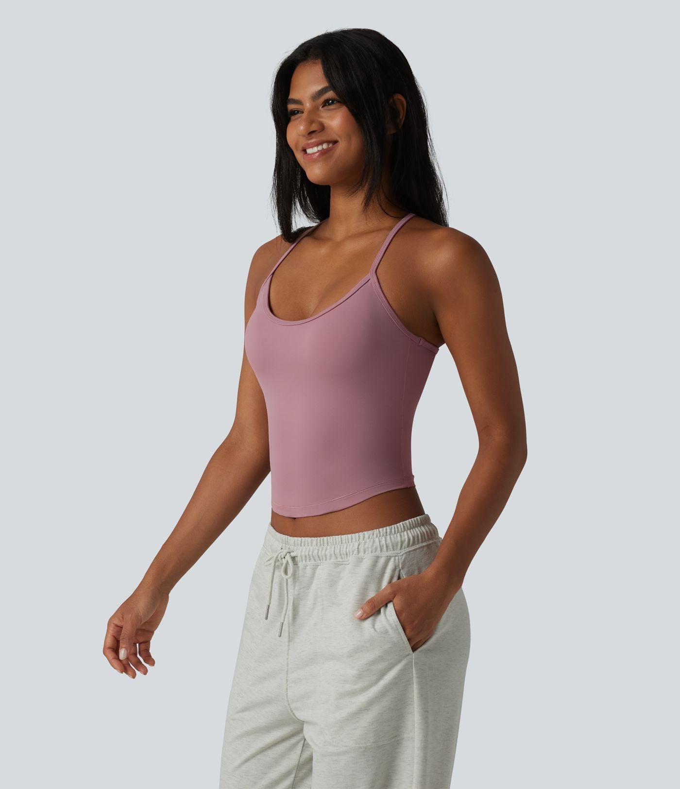Débardeur décontracté col U dos en Y à effet frais InstantCool, ourlet arrondi et brassière intégrée à séchage rapide, protection solaire UPF50+