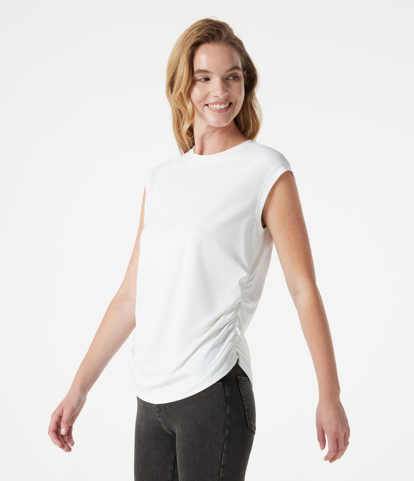 T-shirt casual froncé à col rond et manches courtes
