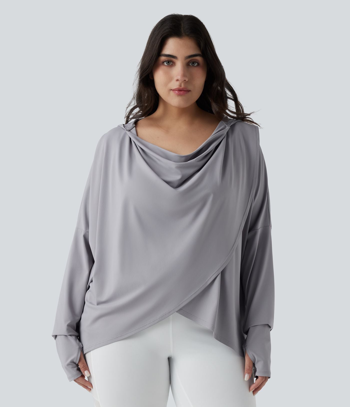 Top de sport yoga grande taille à capuche, col drapé, manches longues avec passants pouces et poches