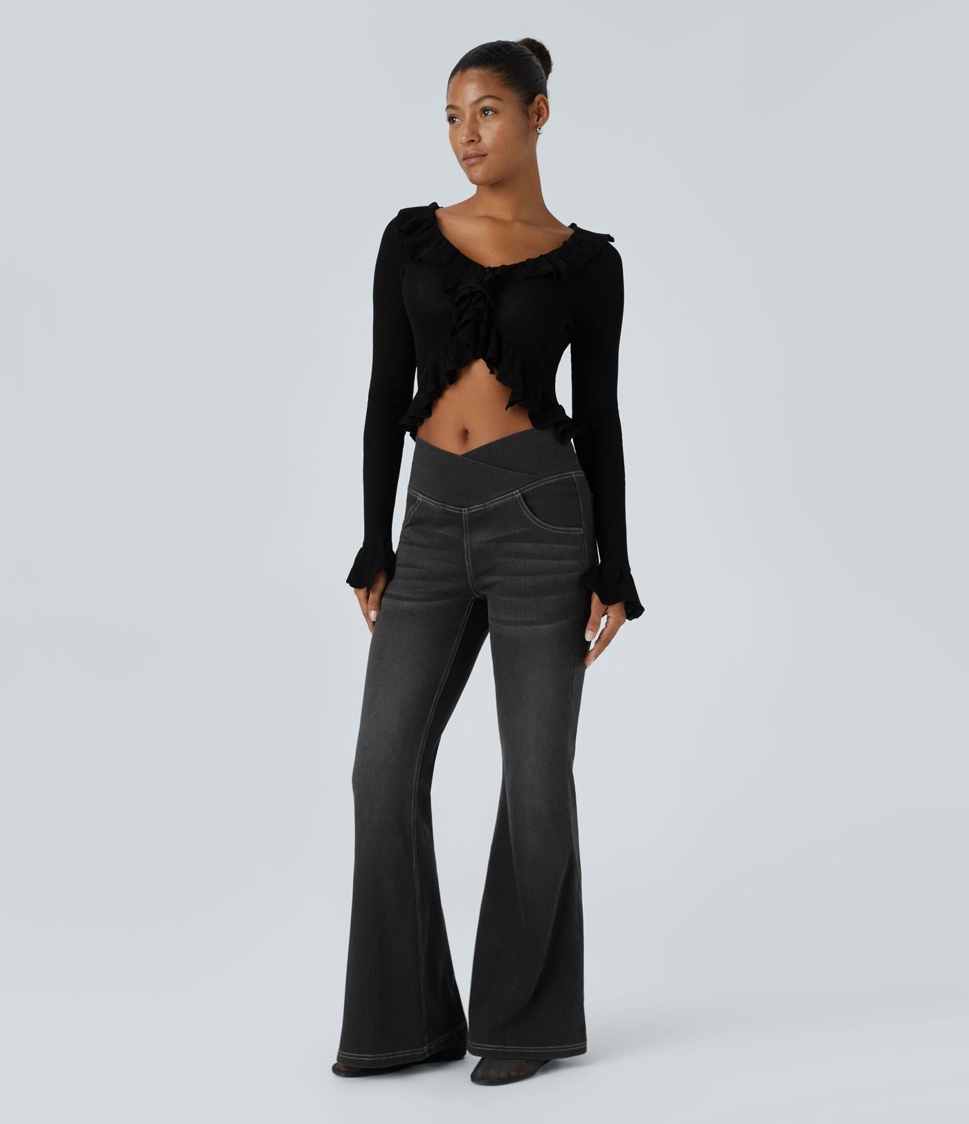 Halara Flex™ Jean Évasé à Taille Haute avec Poche Crossover Tissu Élastique Lavé