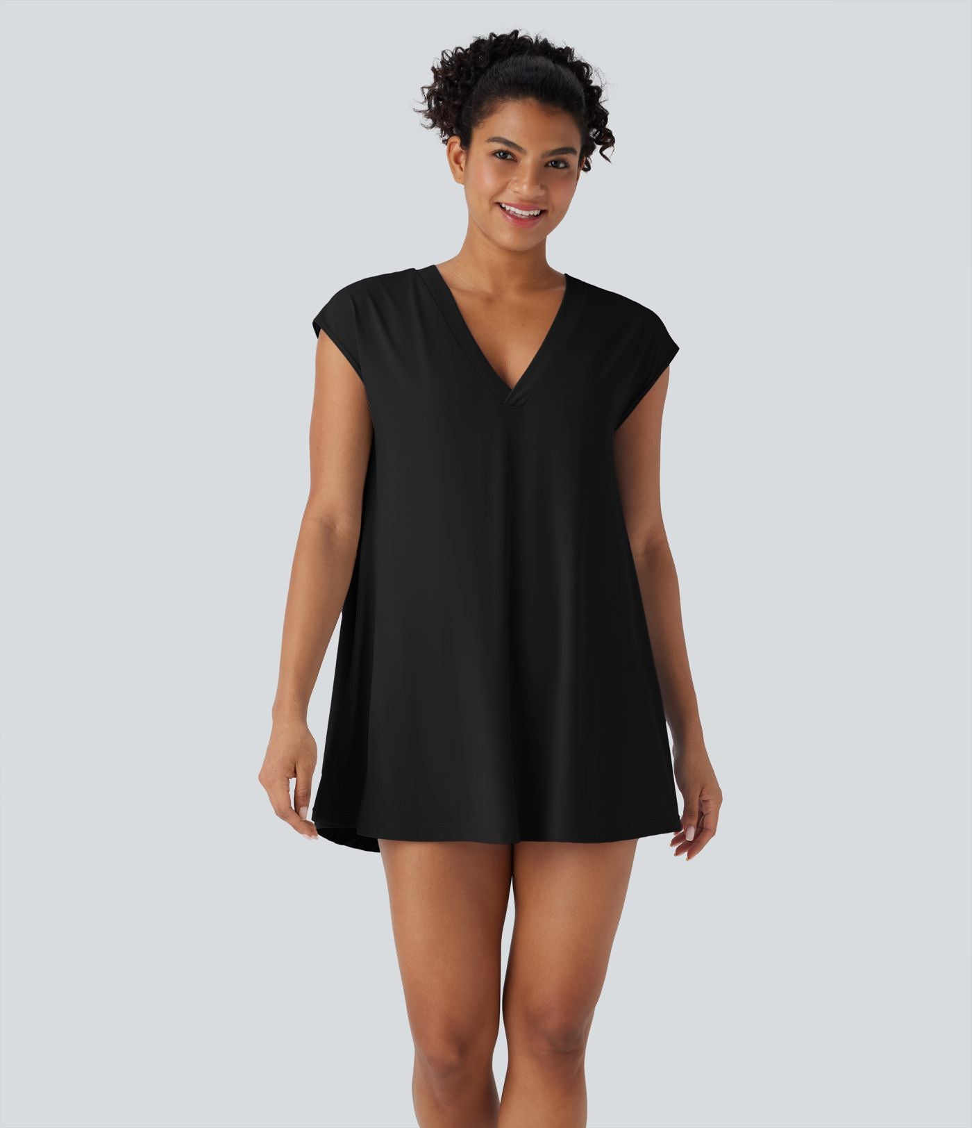 Cache-maillot décontracté à col V avec fente, à effet frais InstantCool, protection solaire UPF50+