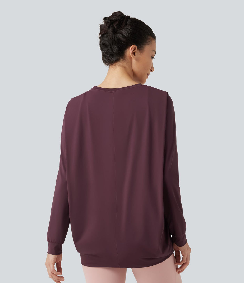 Haut de yoga effet frais InstantCool longueur allongée à manches longues avec encolure arrondie, fronces et protection solaire UPF50+