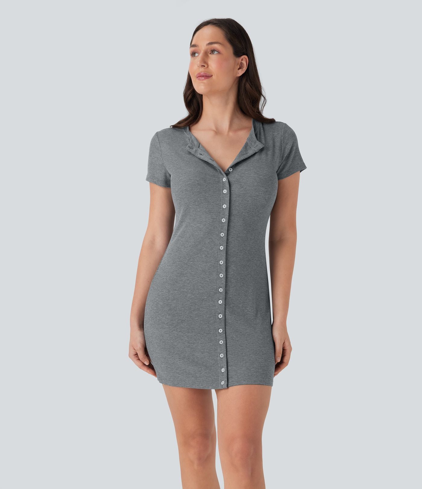 Robe décontractée mini en maille côtelée à col rond et boutons