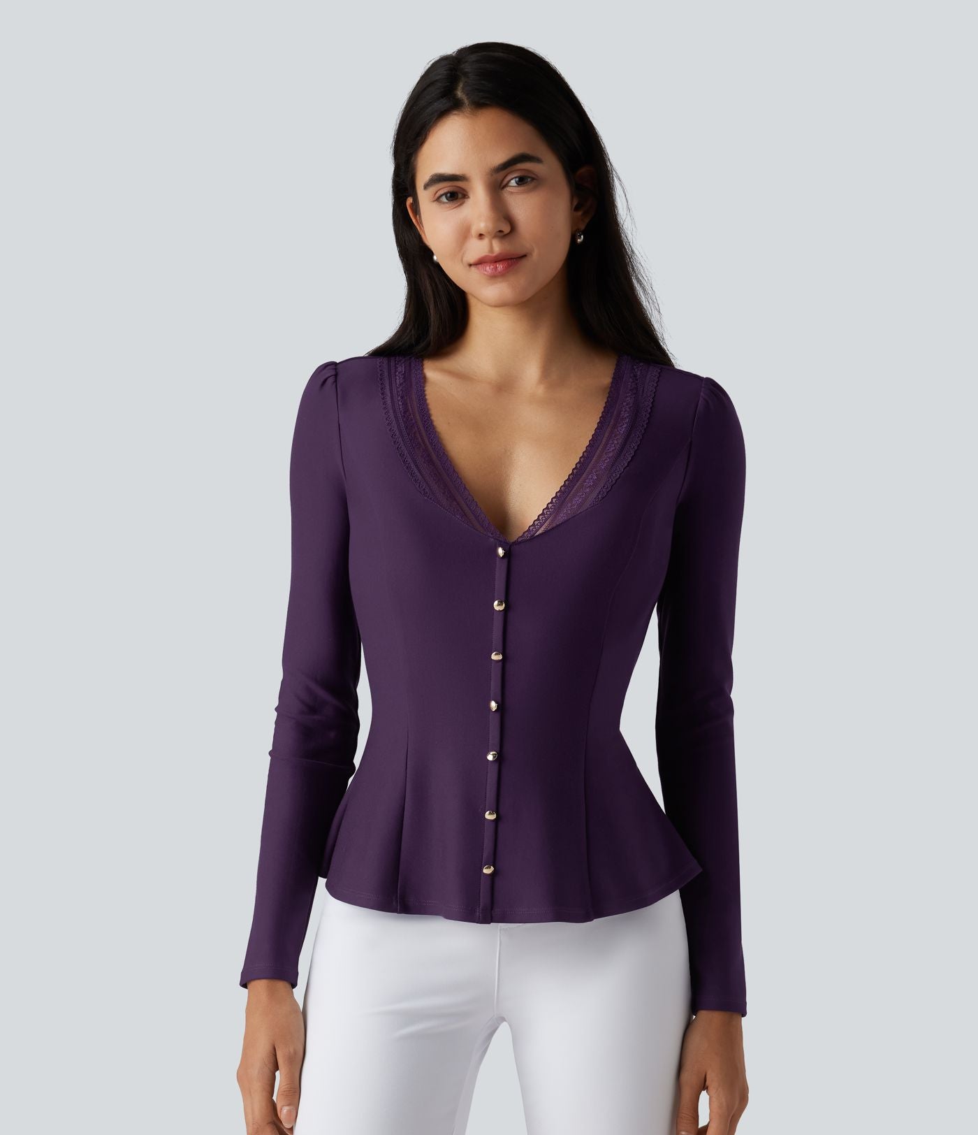 Blouse de travail à col V, dentelle contrastante, manches longues et ourlet à volants