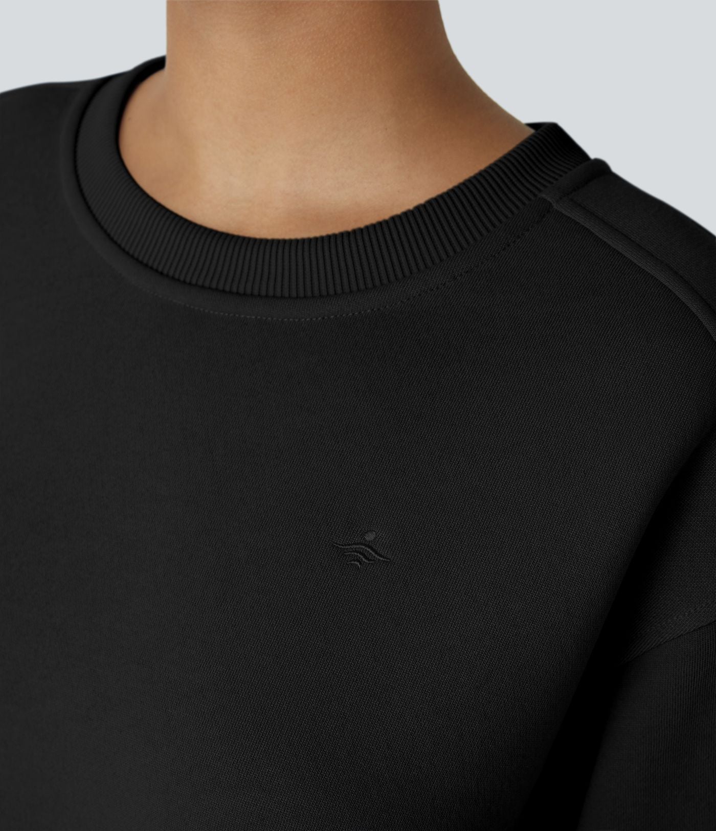 Sweat-shirt décontracté oversize en polaire, col rond, épaules tombantes, manches longues, ourlet fendu, empiècements côtelés contrastés et broderies