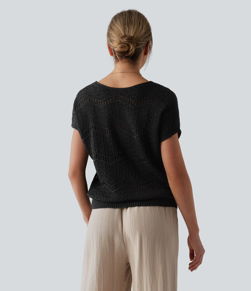 Pull col V manches courtes