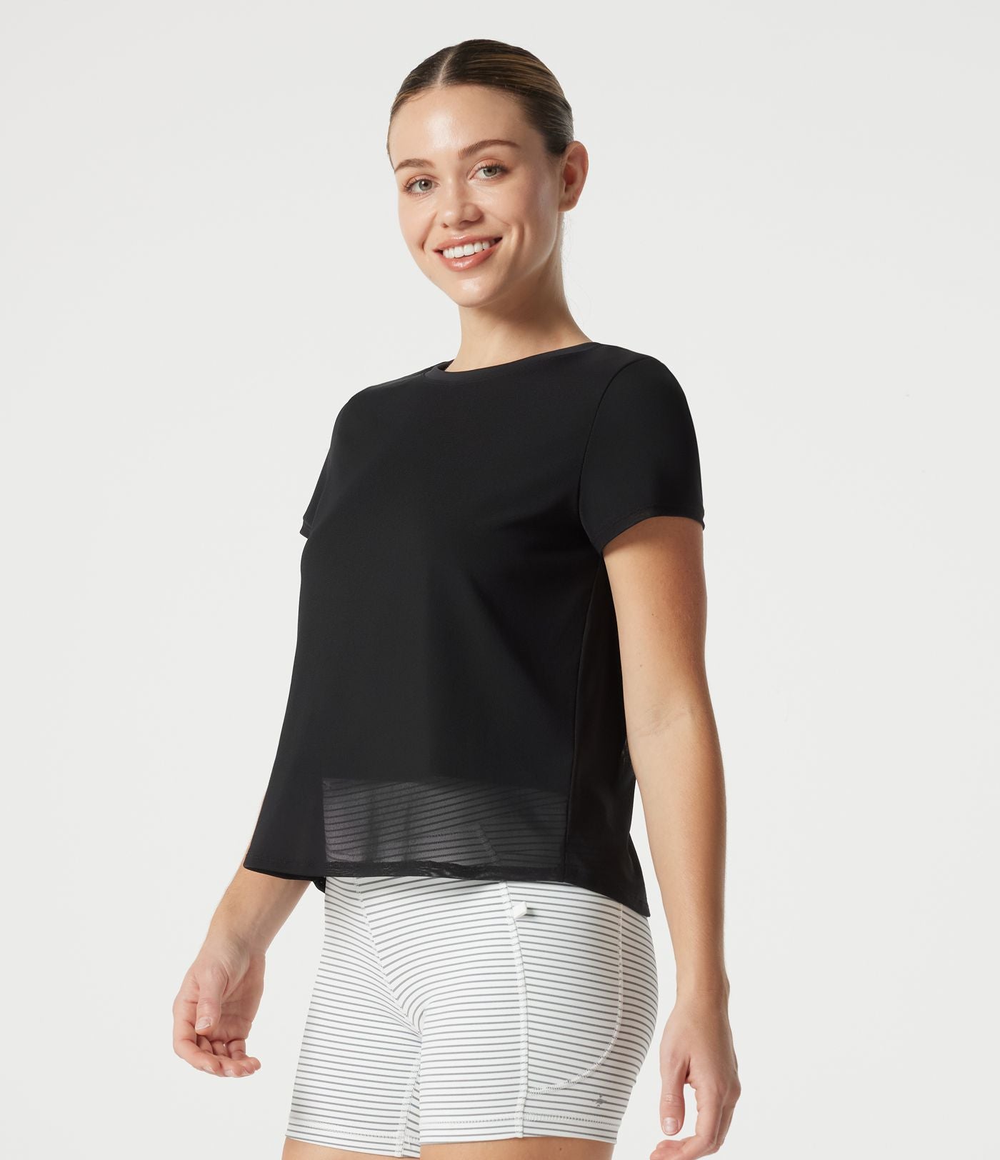 Haut sport SoftlyZero™ Airy effet frais InstantCool à col rond avec superposition en mesh, protection solaire UPF50+