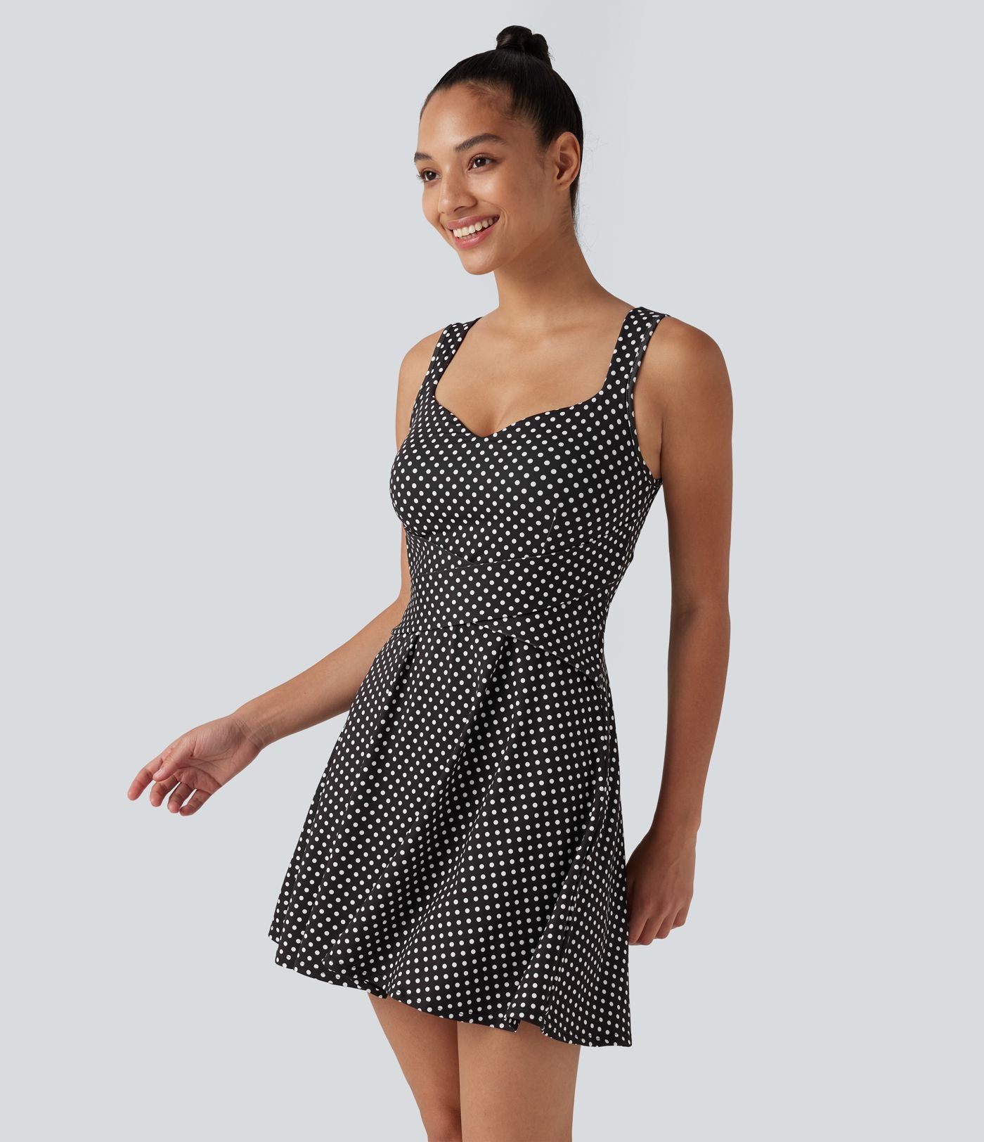 Robe sport de tennis mini 2-en-1 à pois avec brassière intégrée et poches - Édition Easy Peasy