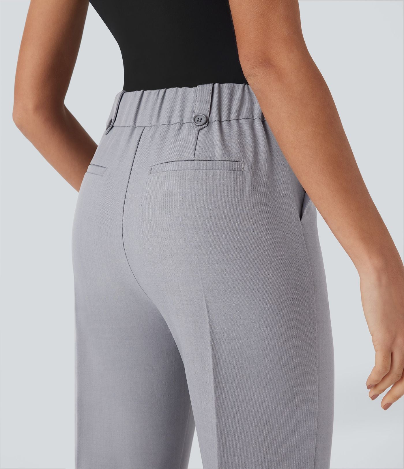 Pantalon de costume taille moyenne longueur cheville jambe droite avec poches latérales