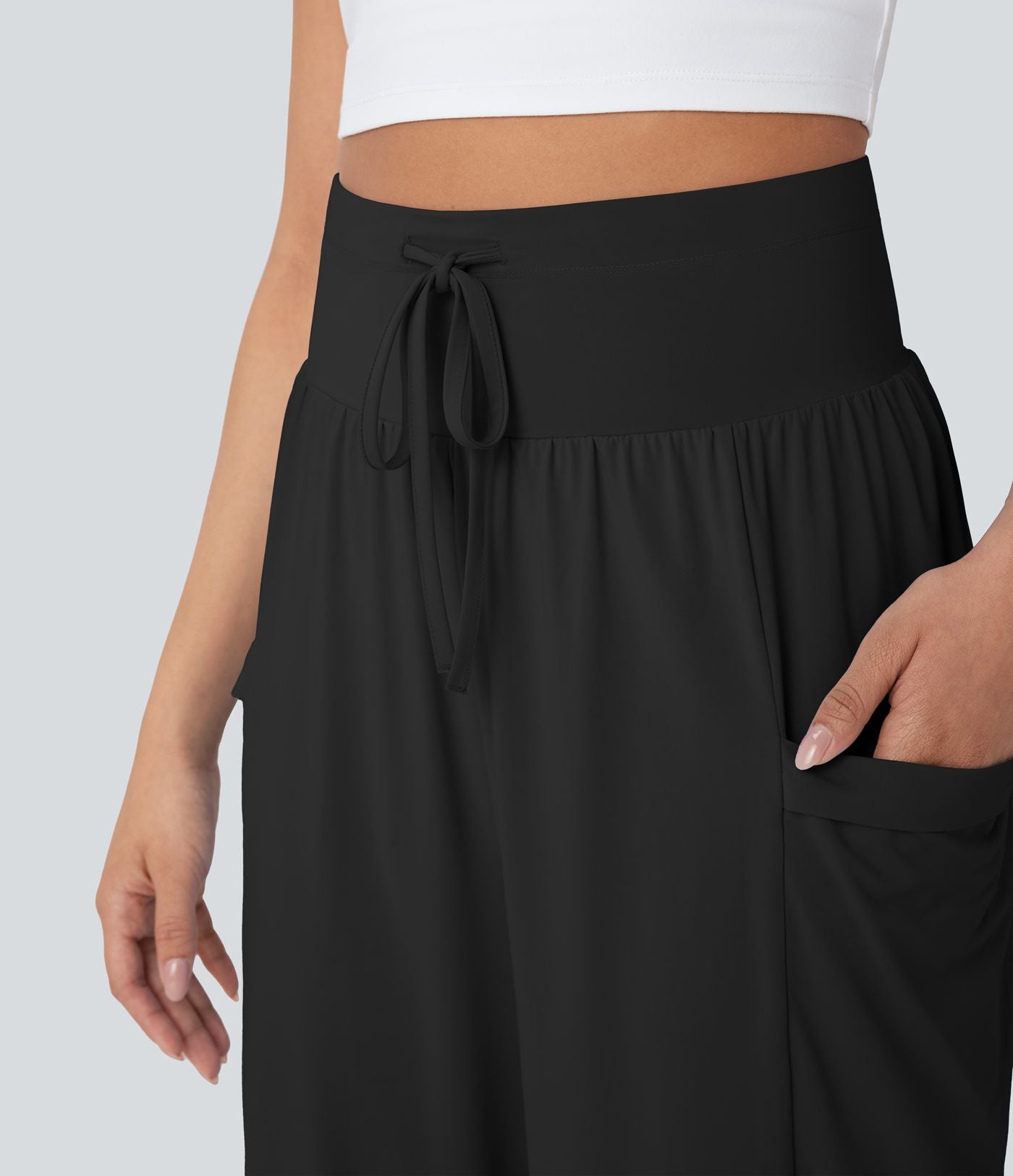 Pantalon de yoga large gainant taille haute avec cordon de serrage et effet frais InstantCool avec poches, protection solaire UPF50+