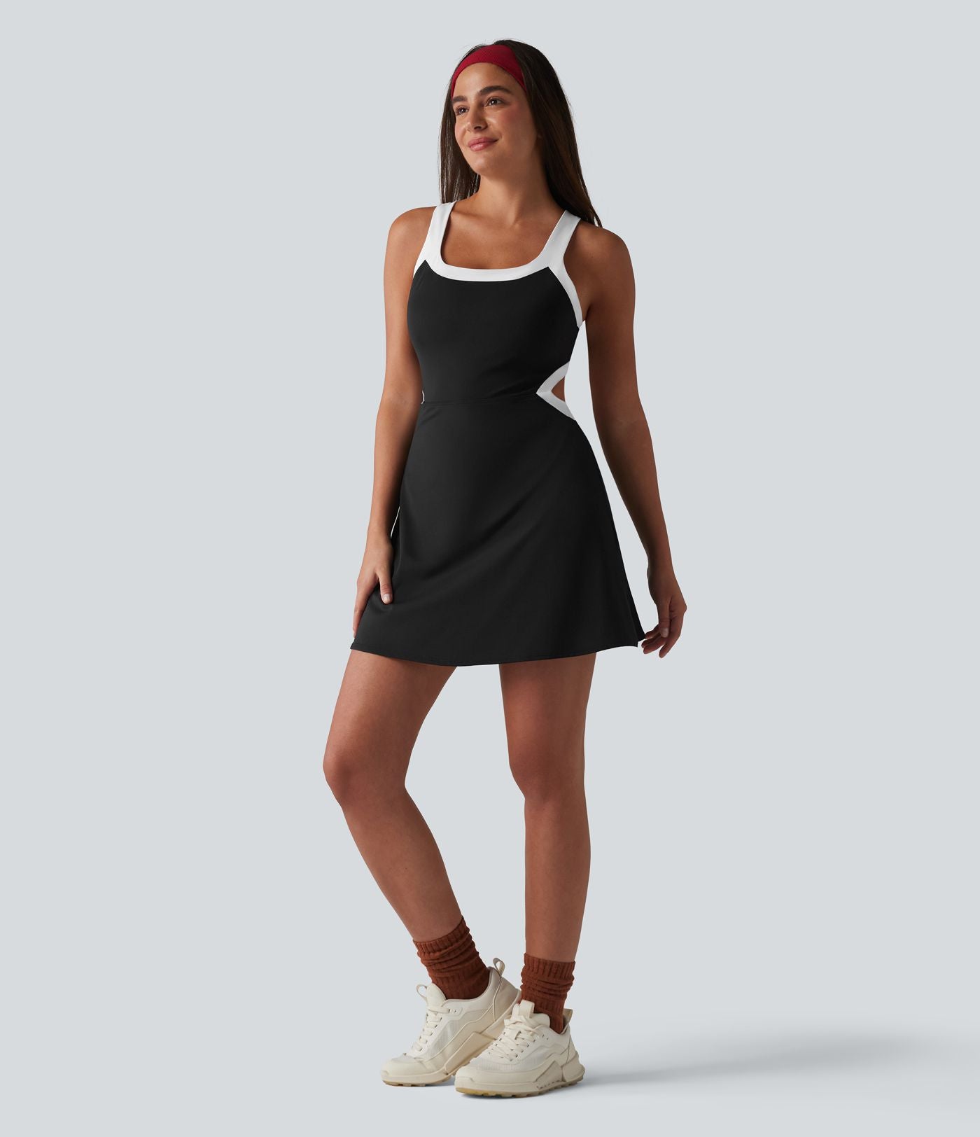 Robe de tennis mini SoftlyZero™ Airy 2-en-1 color block à effet frais InstantCool, brassière intégrée et poches, accès facile Easy Peasy