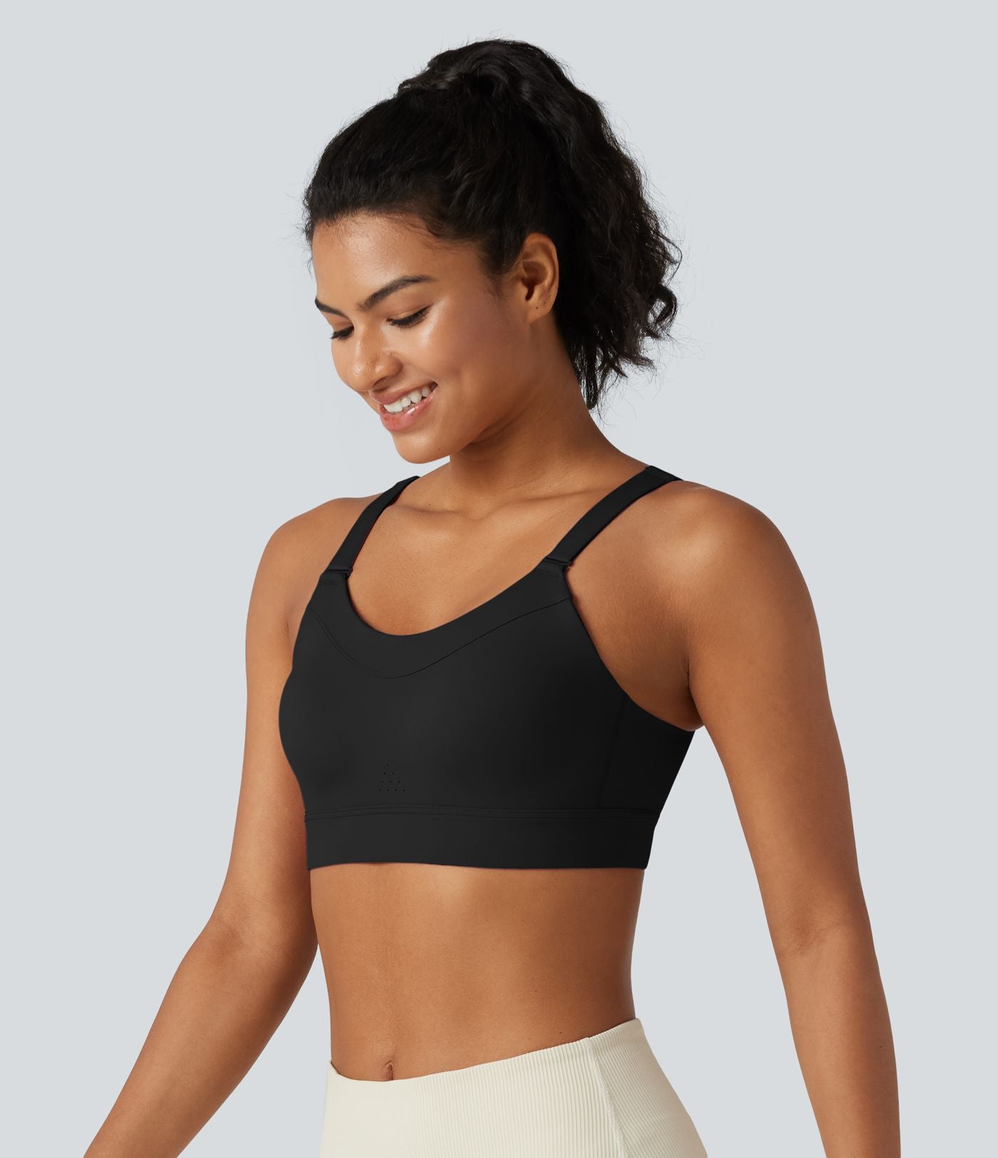 Brassière de sport d'entraînement maintien moyen avec bonnet spacer moulé