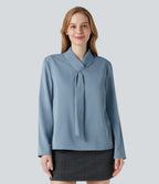 Chemise esprit bureau défroissage facile avec col foulard et manches longues