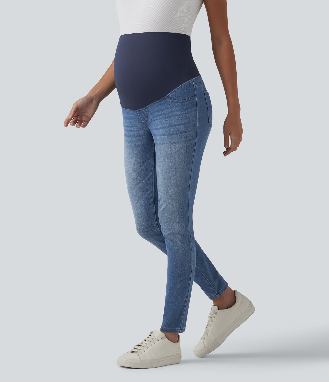 Halara Flex™ Jean skinny de maternité 7/8 taille super haute avec poches