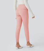 Pantalon tailleur skinny gainant taille haute à chevrons avec poches arrière zippées décoratives