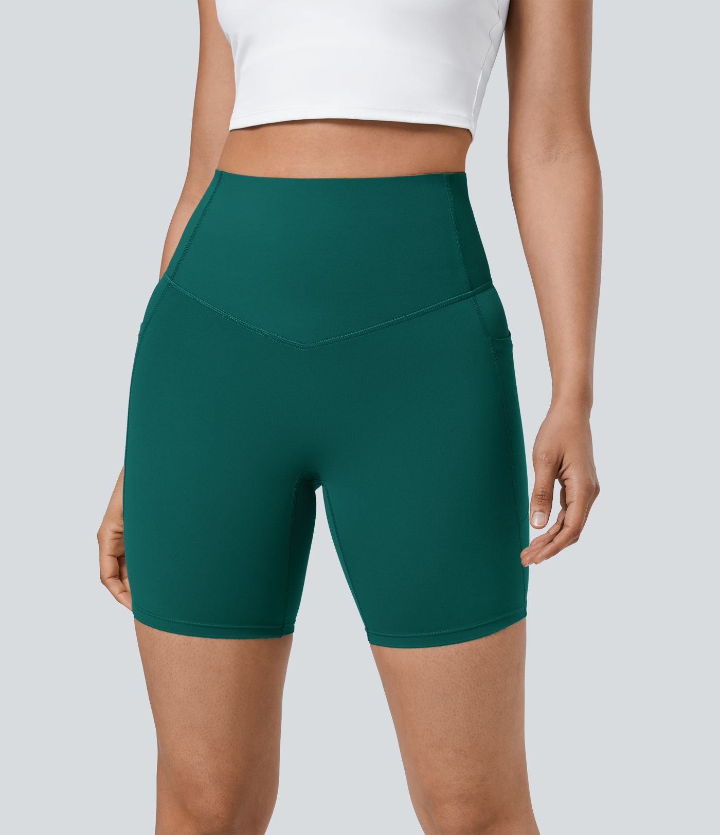Short cycliste 17,5 cm d'entraînement gainant taille haute avec poches Halara UltraSculpt™