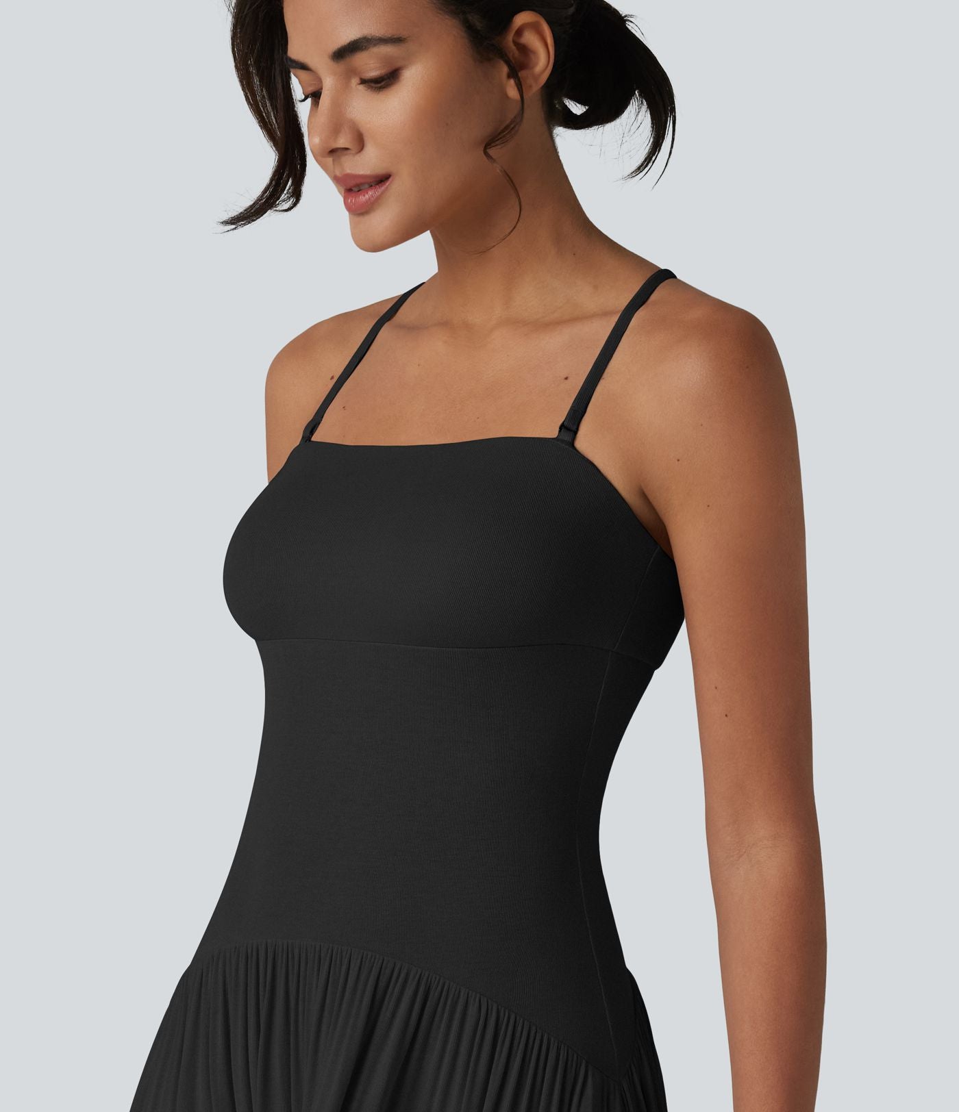 Robe longue fluide côtelée à bretelles fines avec poches