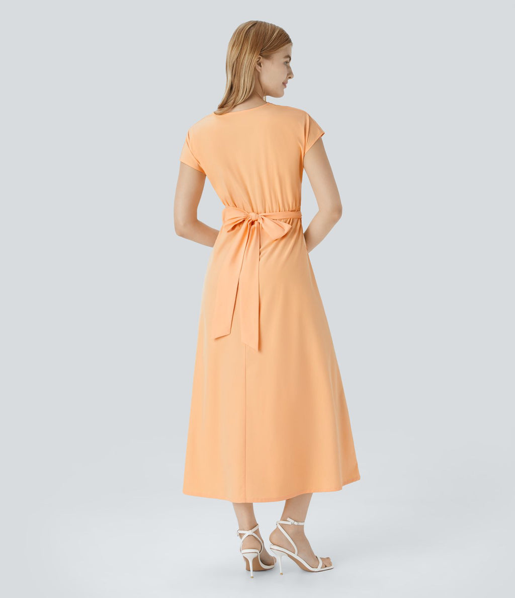 Breezeful™ Robe Mi-Longue Col en V Manches Courtes Poche Latérale Nouée au Dos Séchage Rapide