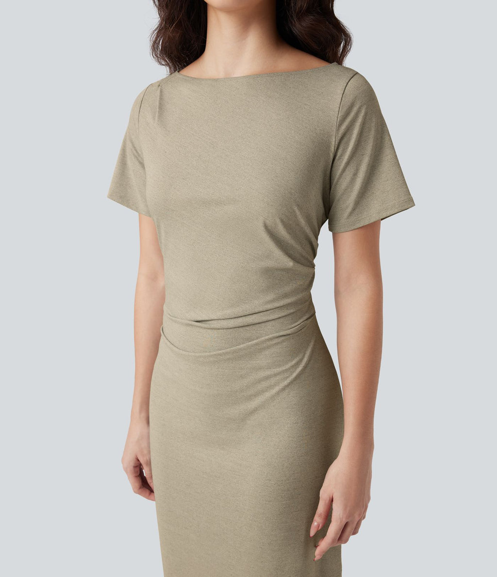 Robe tailleur mi-longue moulante manches courtes froncée