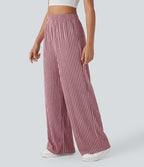 Pantalon tailleur décontracté à taille haute, jambes droites, texture froissée et poches latérales