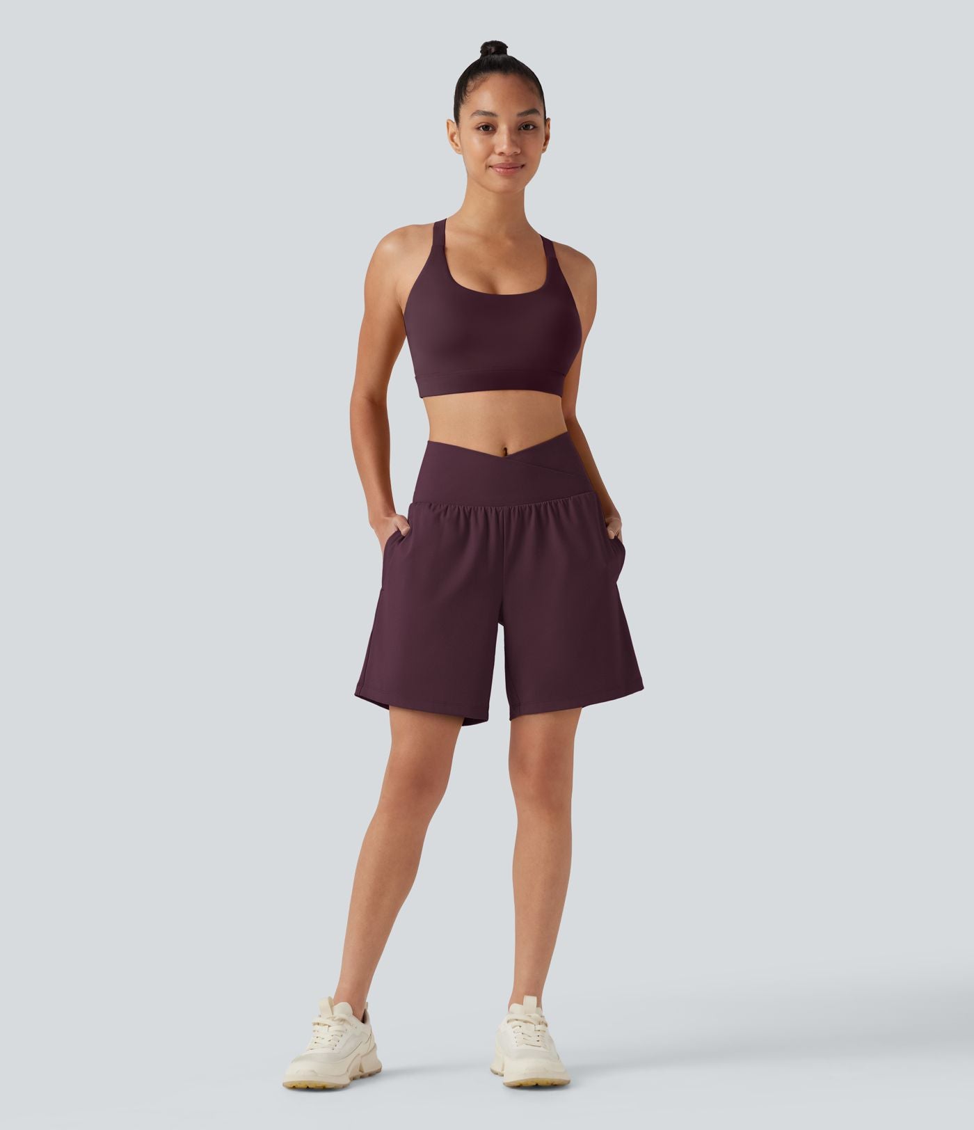 Short de yoga SoftlyZero™ Airy 2-en-1, taille haute, croisé, à effet frais InstantCool, 17,5 cm, avec poches