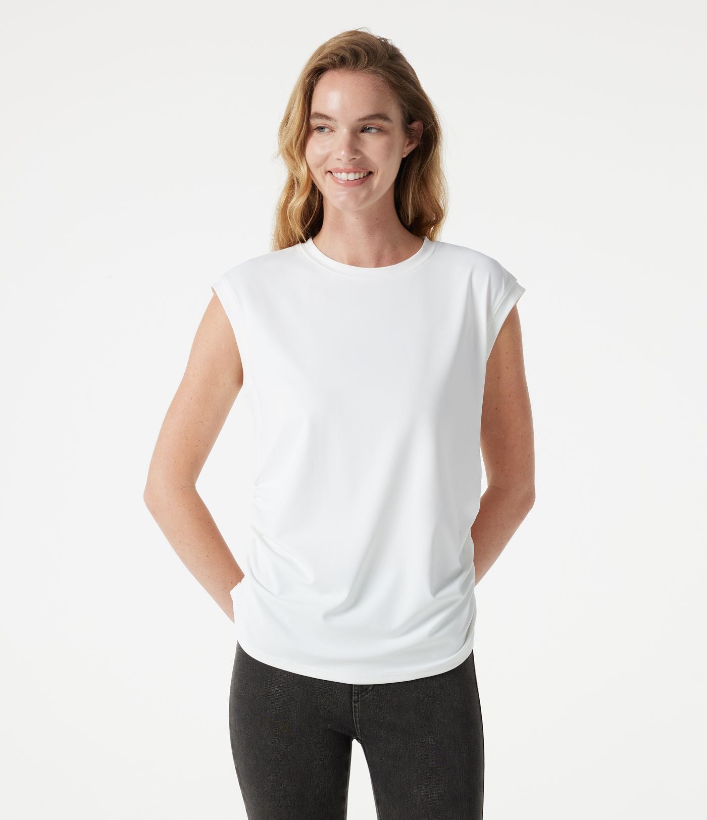 T-shirt casual froncé à col rond et manches courtes