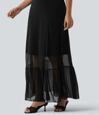 Robe longue fluide mesh contrastant avec volants à l'ourlet et coussinets fixes