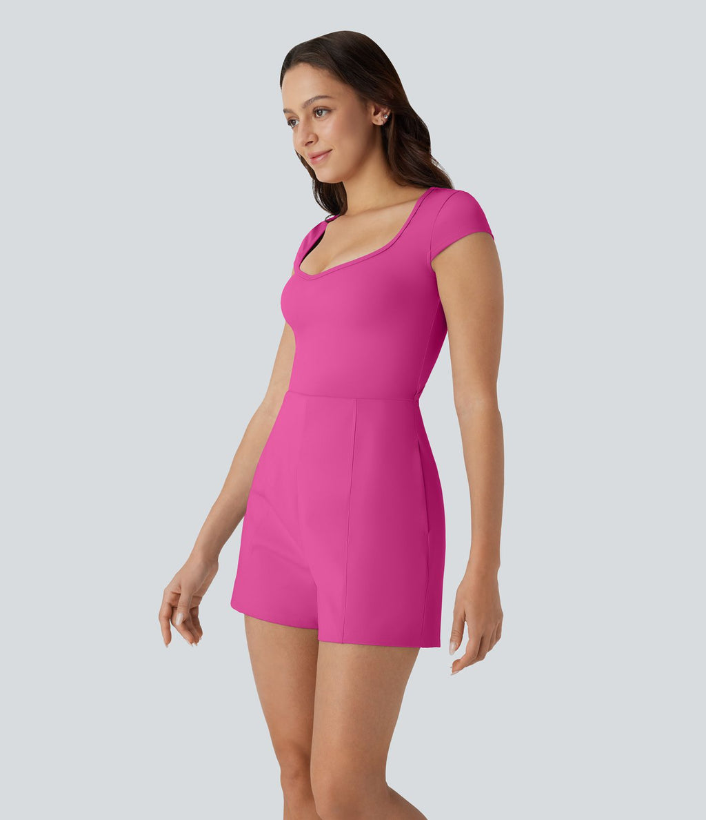 Combinaison de yoga Softlyzero™ Airy avec col U, manches courtes et poches latérales - Édition Easy Peasy
