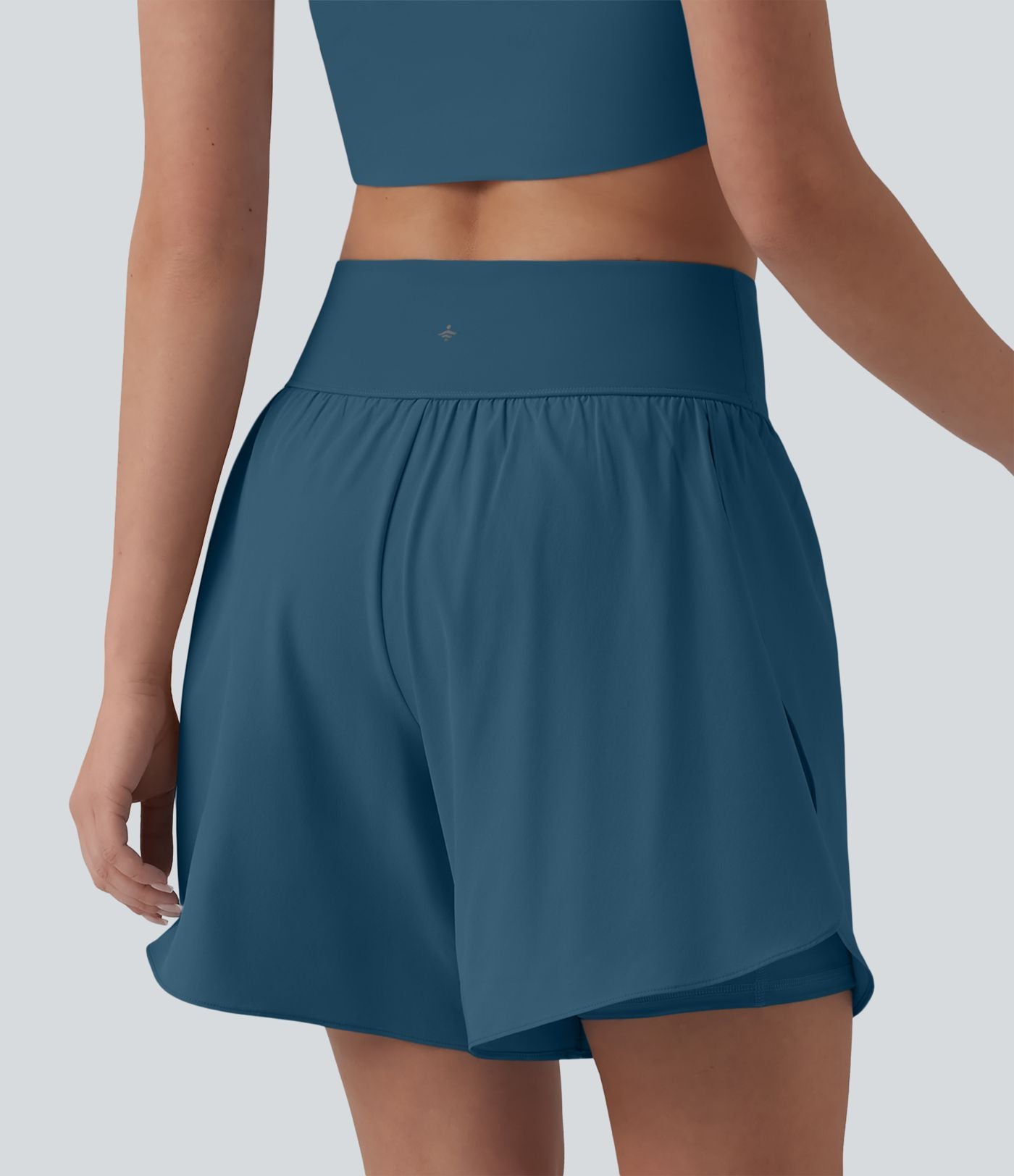 SoftlyZero™ QuickDry Short running 2-en-1 gainant taille haute à pois réfléchissants et ourlet croisé 17,5 cm avec poches