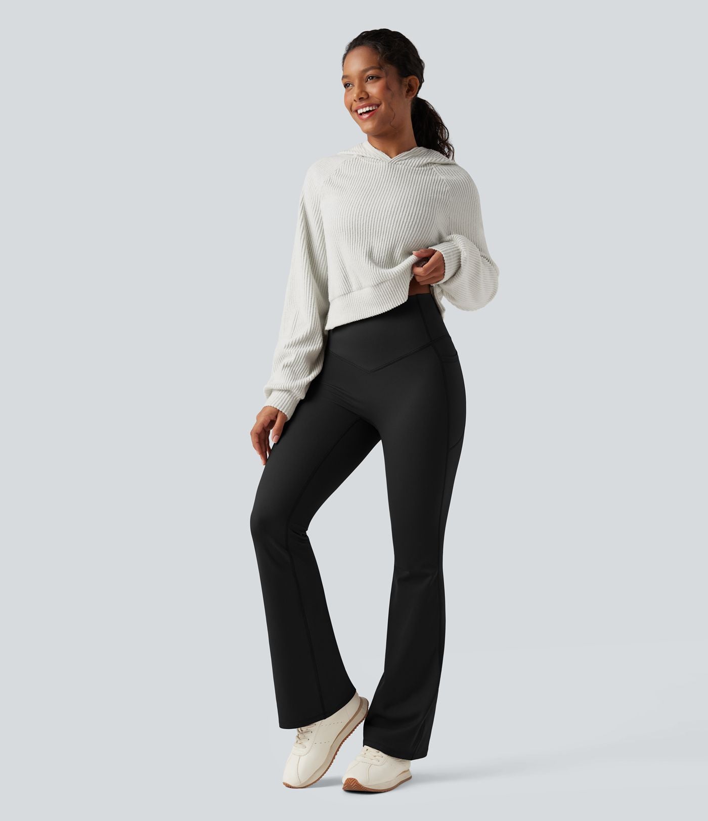 Legging bootcut polaire thermique yoga gainant modelant taille haute Halara UltraSculpt™ Heat avec poches