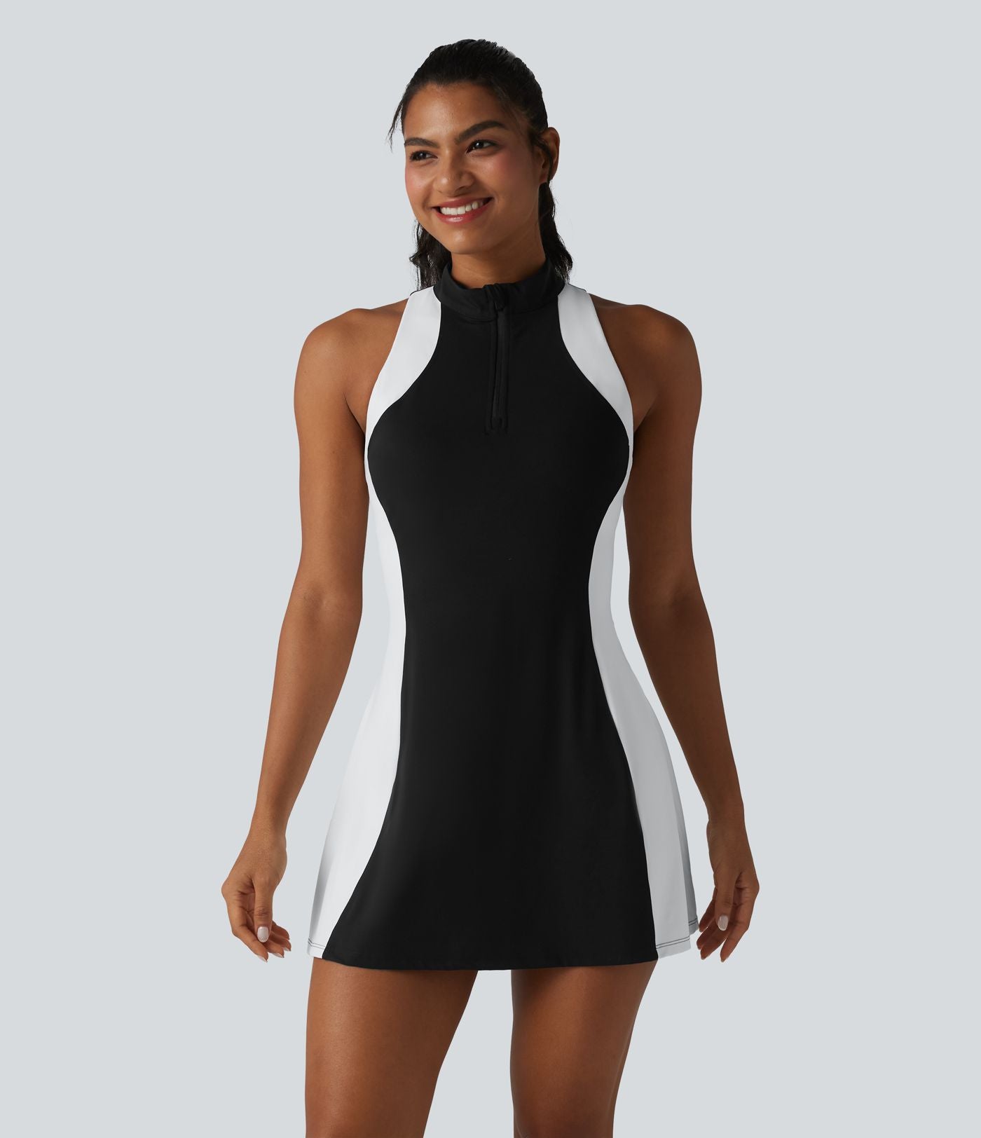 Halara UltraSculpt™ Robe sport mini de golf à col cheminée, soutien-gorge intégré, dos nageur et colorblock
