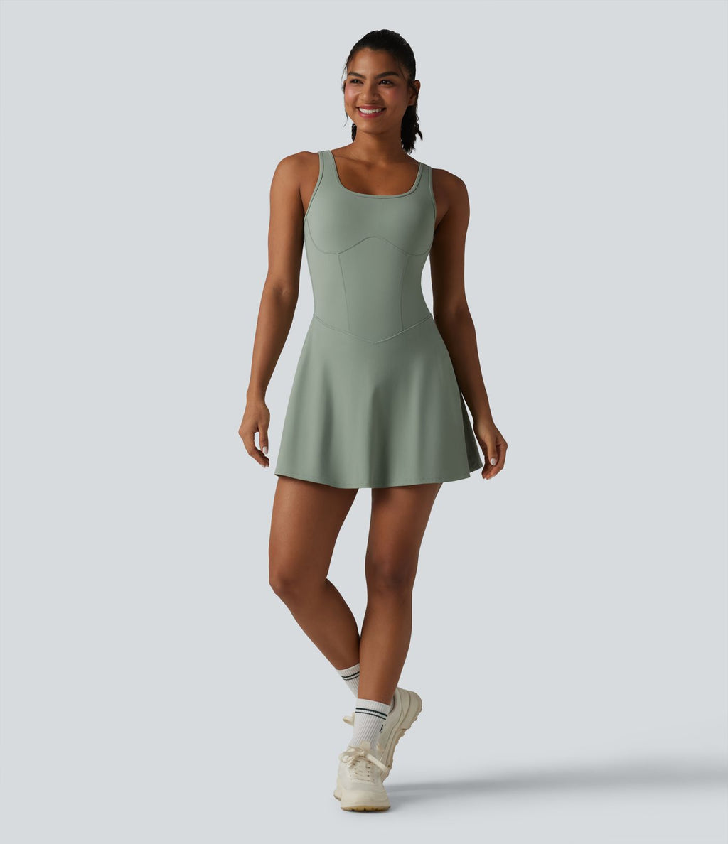 Robe de sport mini sans manches col U 2 en 1 avec soutien-gorge intégré et poches - Easy Peasy