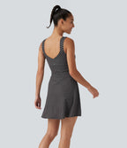 Robe sport de tennis mini 2-en-1 à pois avec brassière intégrée et poches - Édition Easy Peasy