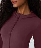 Veste SoftlyZero™ à capuche manches longues avec trous pouces détails plissés et poches-UPF50+