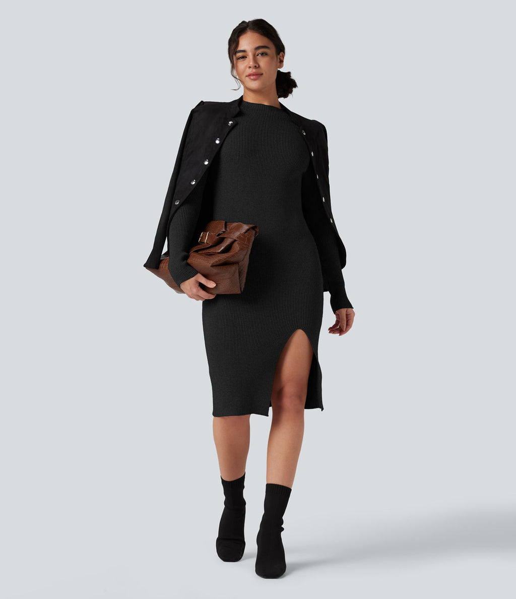 Robe pull mi-longue moulante fendue col montant manches longues