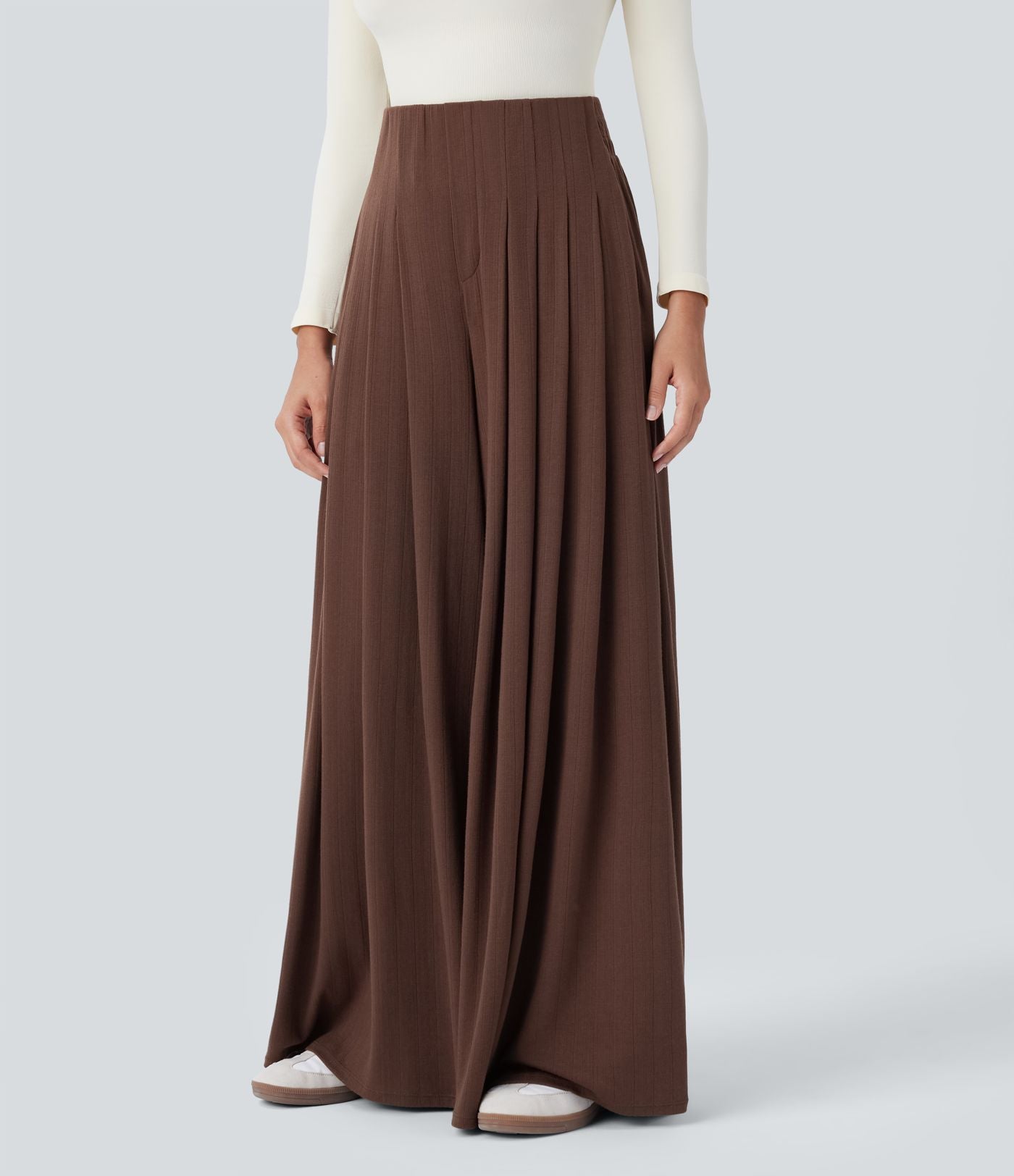 Pantalon décontracté ample à taille haute, plissé et à poches latérales