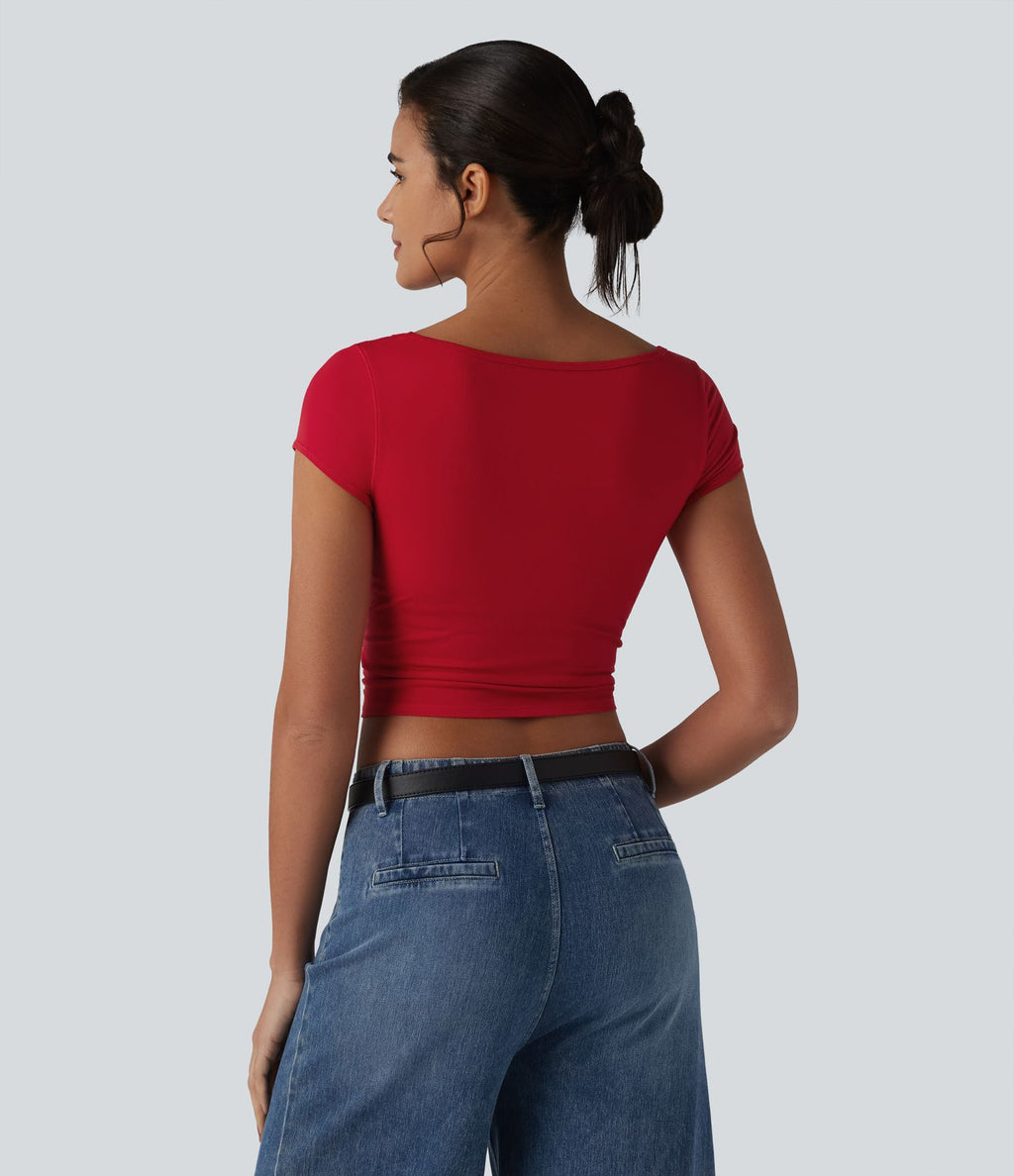 T-shirt court col bateau manches courtes avec fronces et brassière intégrée