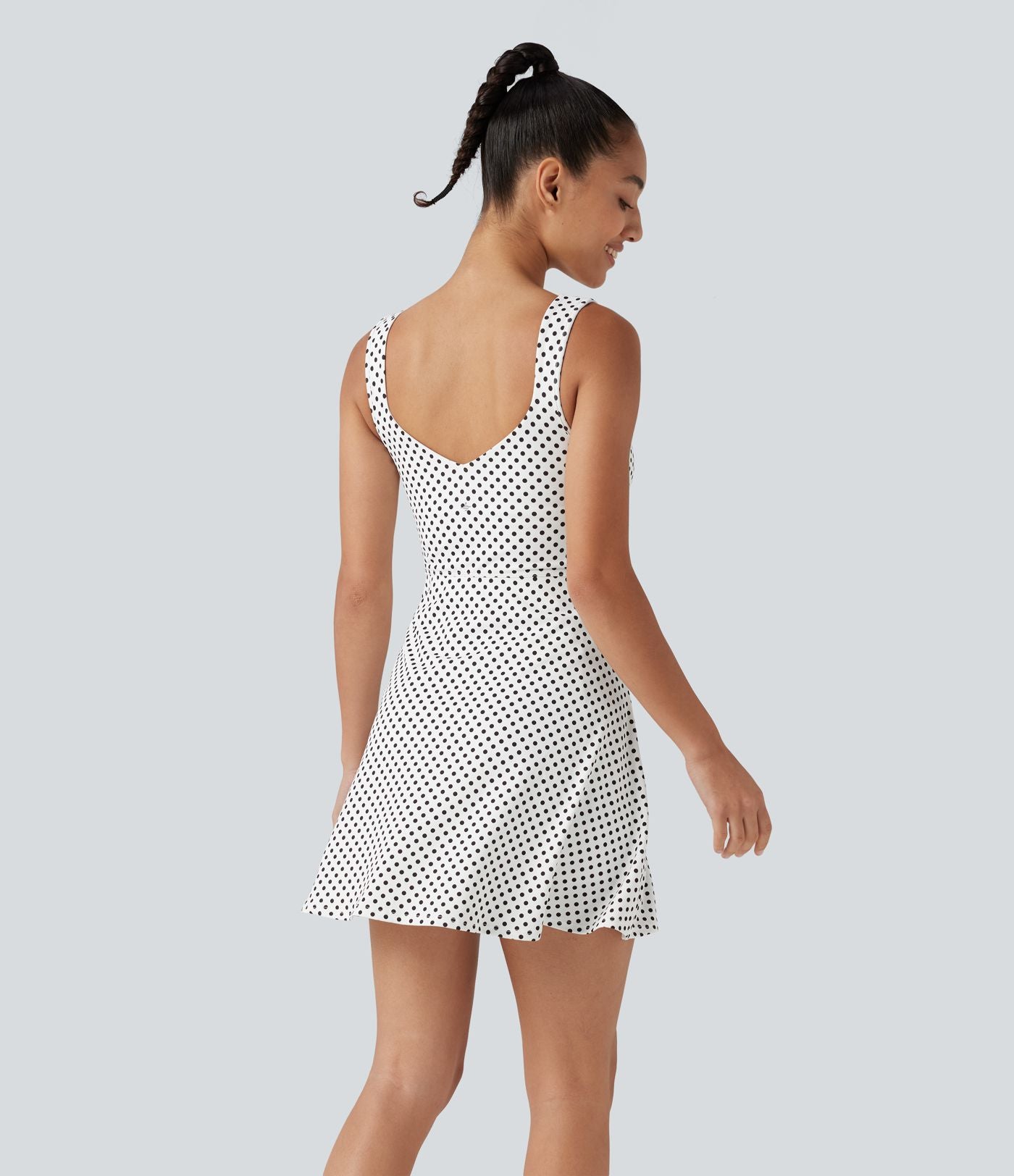 Robe sport de tennis mini 2-en-1 à pois avec brassière intégrée et poches - Édition Easy Peasy