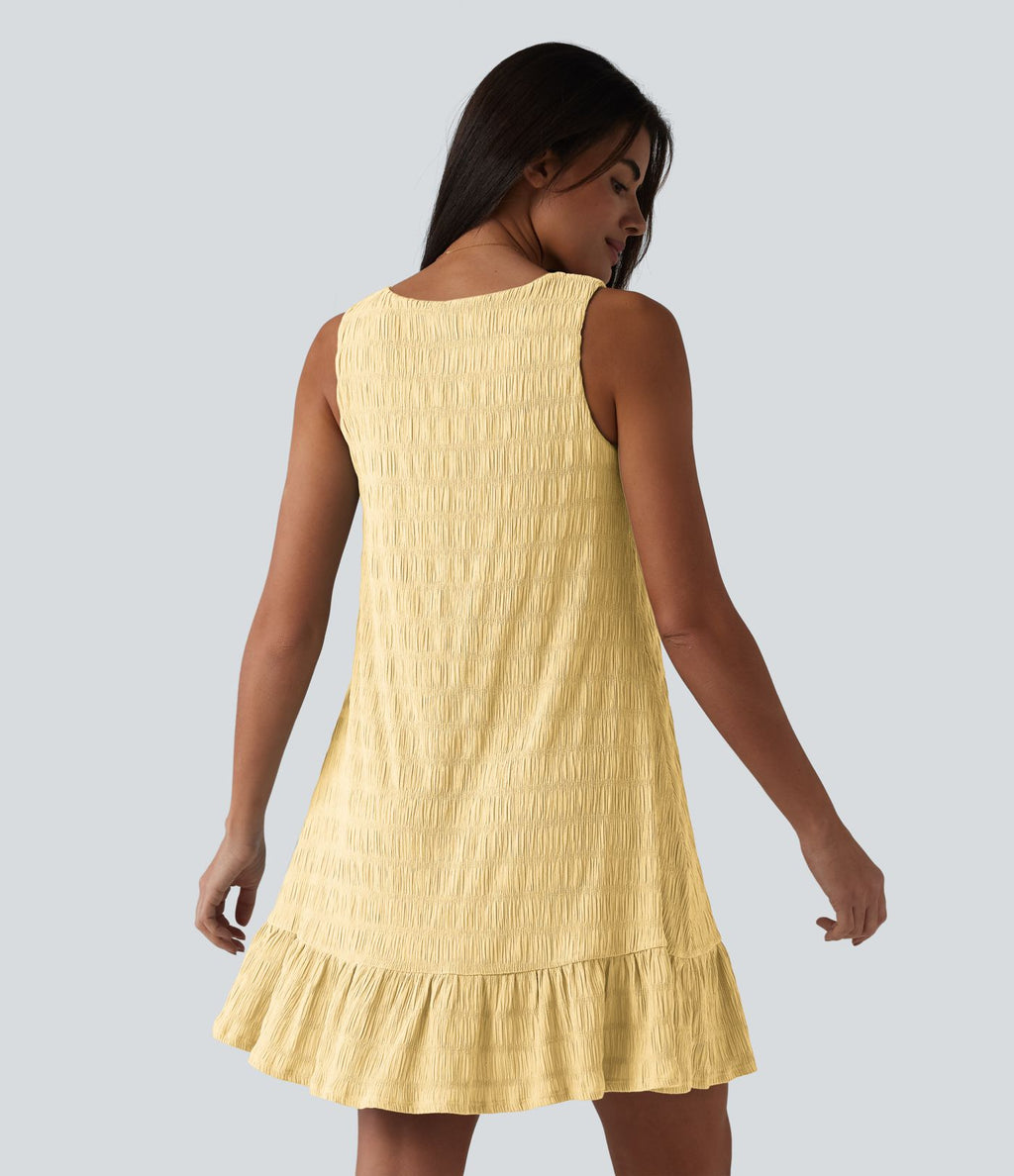 Robe courte décontractée sans manches à col rond, soutien-gorge intégré et ourlet à volants
